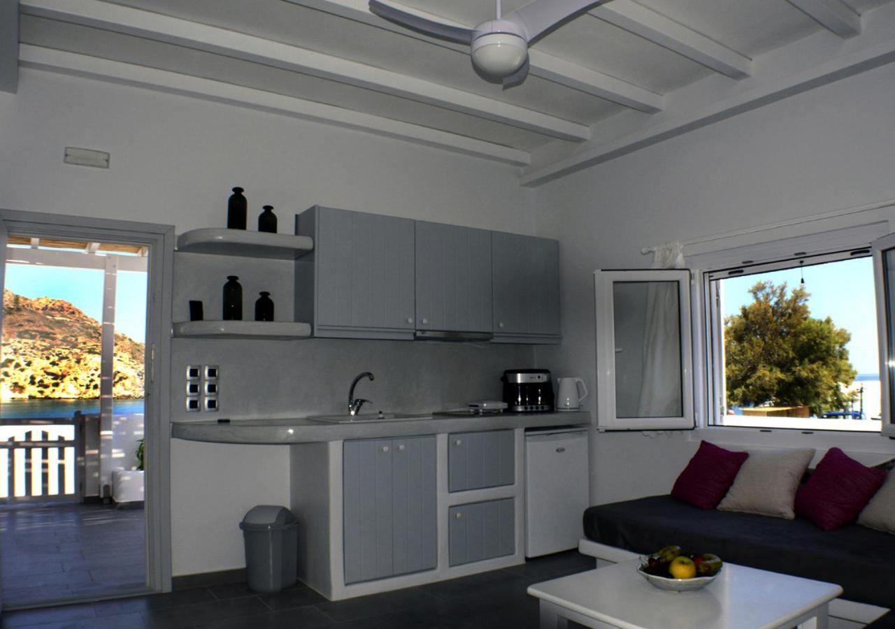 Seashell Mandrakia Sea View Villa Luaran gambar